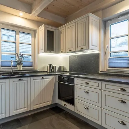 Reetdachhaus Sandhus Reetdachhaus Sandhus Heck Tatil Evi *