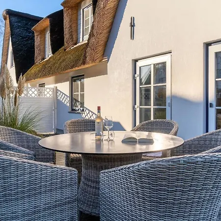 Casa vacanze Reetdachhaus Sandhus Reetdachhaus Sandhus Heck